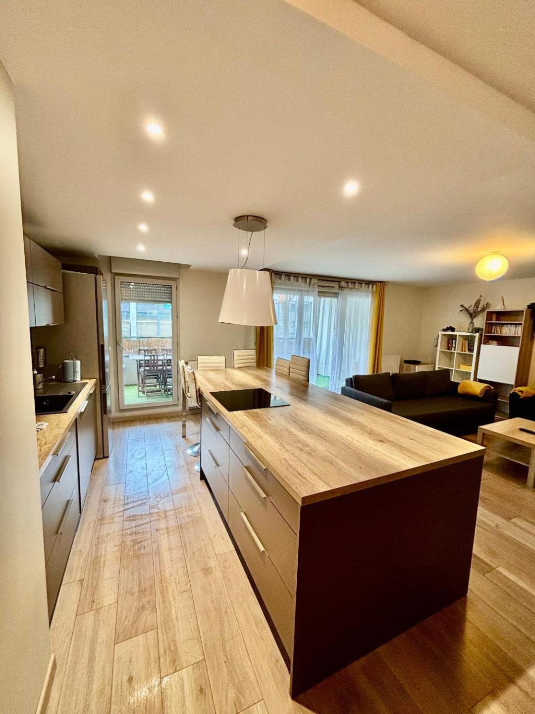 Top !!! 3 Chambres, Climatisation, Terrasse Villeurbanne Exterior foto